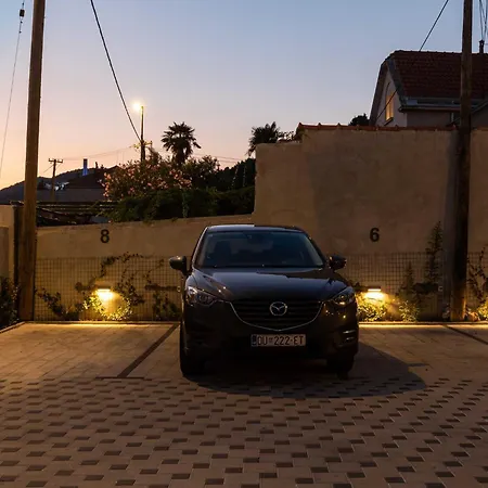 Amare - Three Bedroom With Balcony And Sea View * Dubrovnik